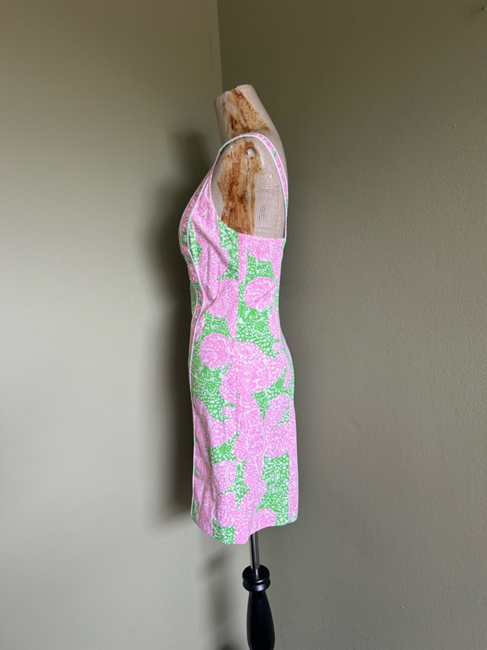 Lilly Pulitzer Pink & Green Floral Sleeveless Sheath Dress - Picture 3 of 11